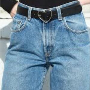 Brandy Melville Heart belt